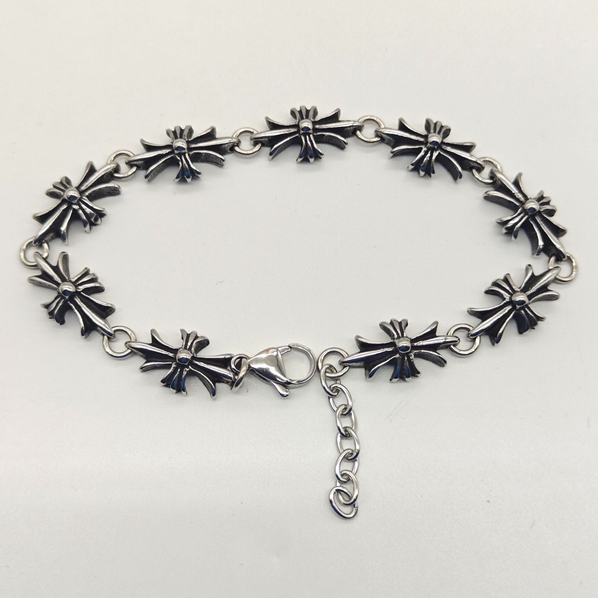 Chrome Hearts Retro Long Cross Flower Bracelet