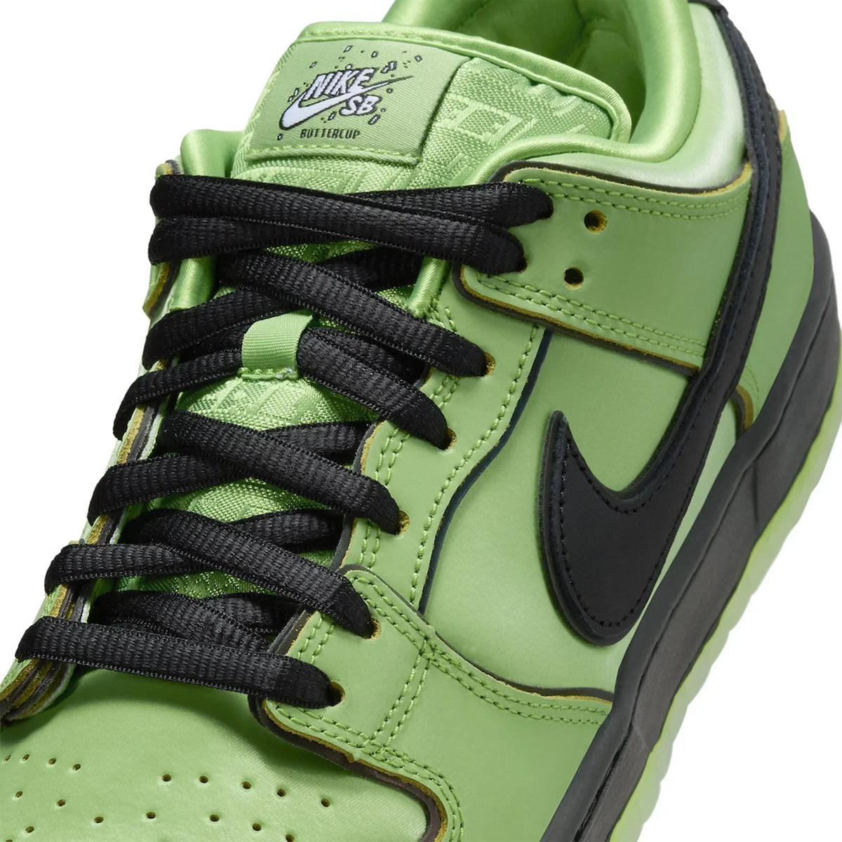The Powerpuff Girls x Nike SB Dunk Low Buttercup Sneakers - Green