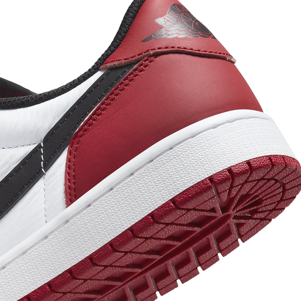 Air Jordan 1 Low Black Toe Sneakers - Red