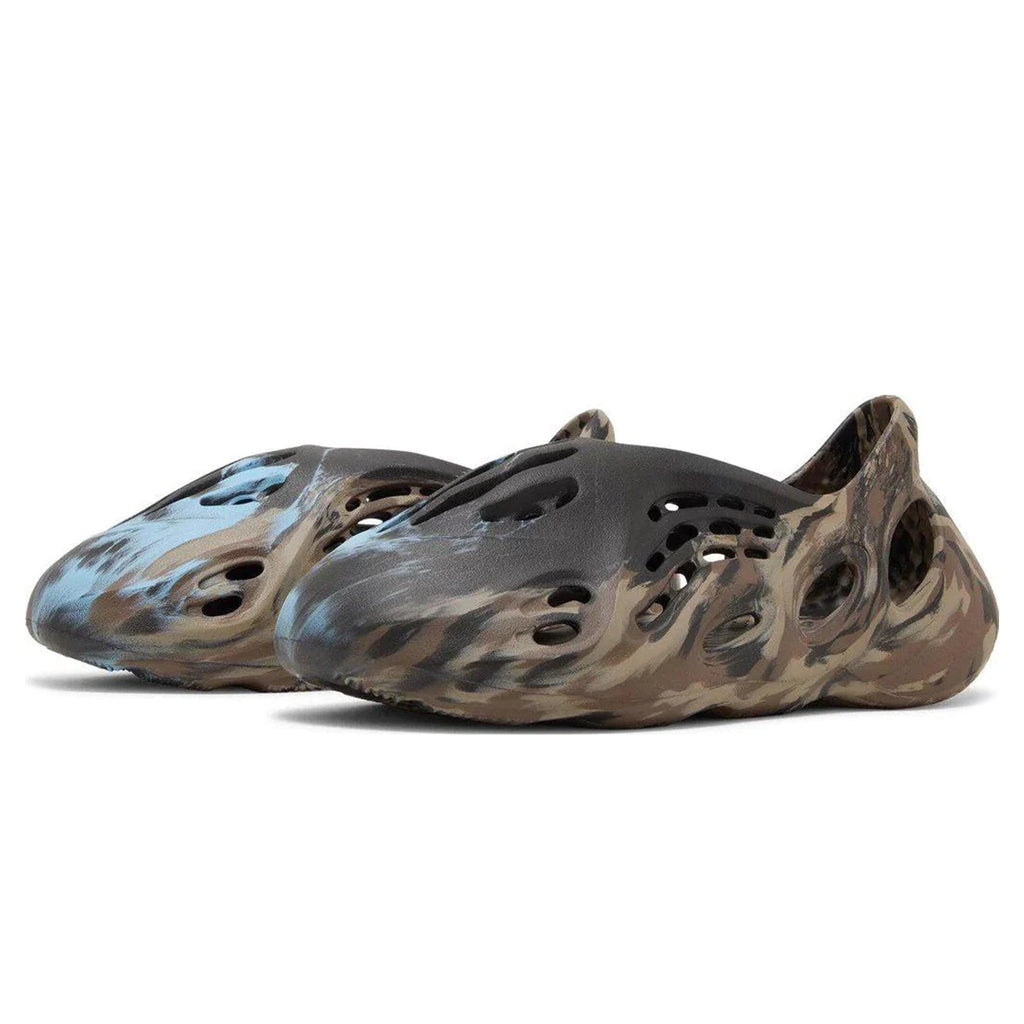 Adidas Yeezy Foam RNNR MX Cinder Sandals - Brown