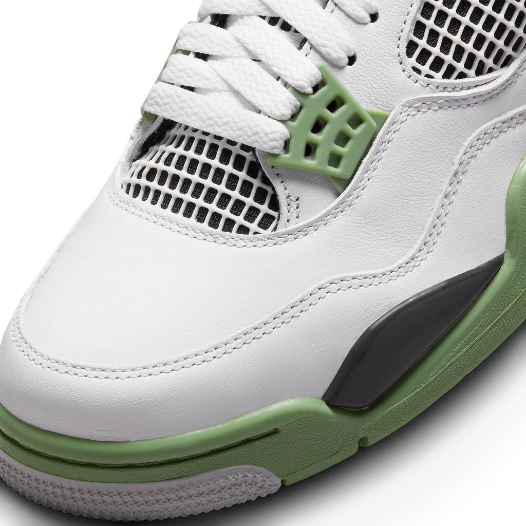 Air Jordan 4 Retro Seafoam - Women's Sneakers - Green