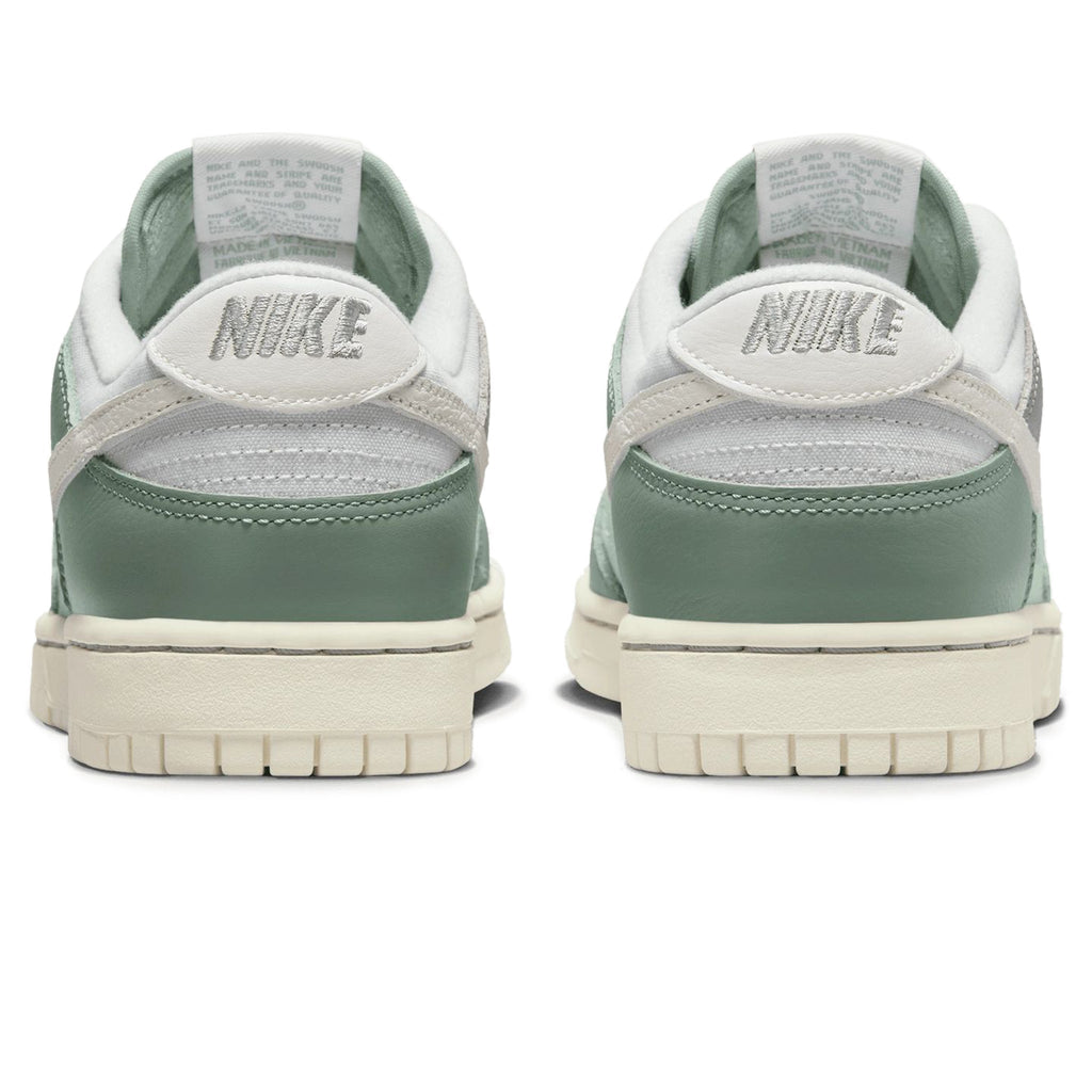 Nike Dunk Low Mica Green Sneakers